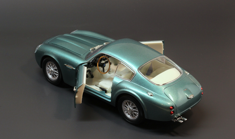 Illustration for article titled 1:18 scale Aston Martin DB4 Zagato by Whitebox